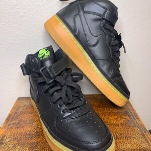 Nike Air Force 1 Mid Black Gum Volt (GS) Youth Sz 6.5